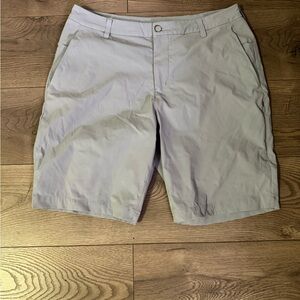 lululemon athletica light gray men’s flat-front shorts